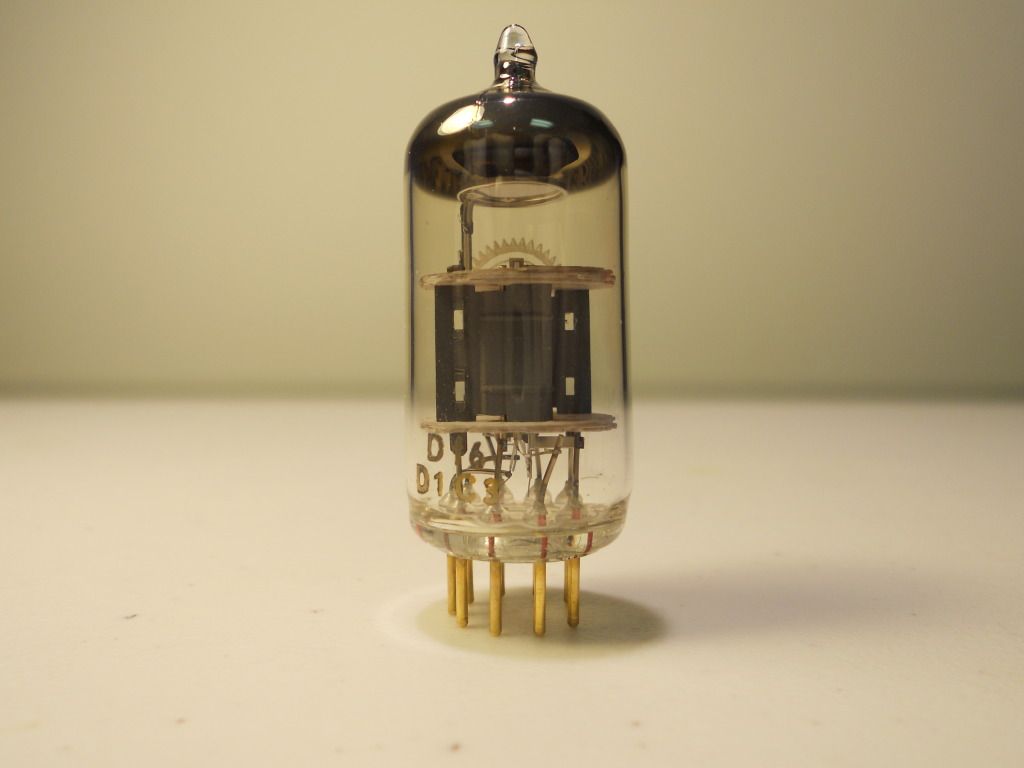 Some pictures Philips ECC81, ECC83 and GEC KT66 square(!)getter. The