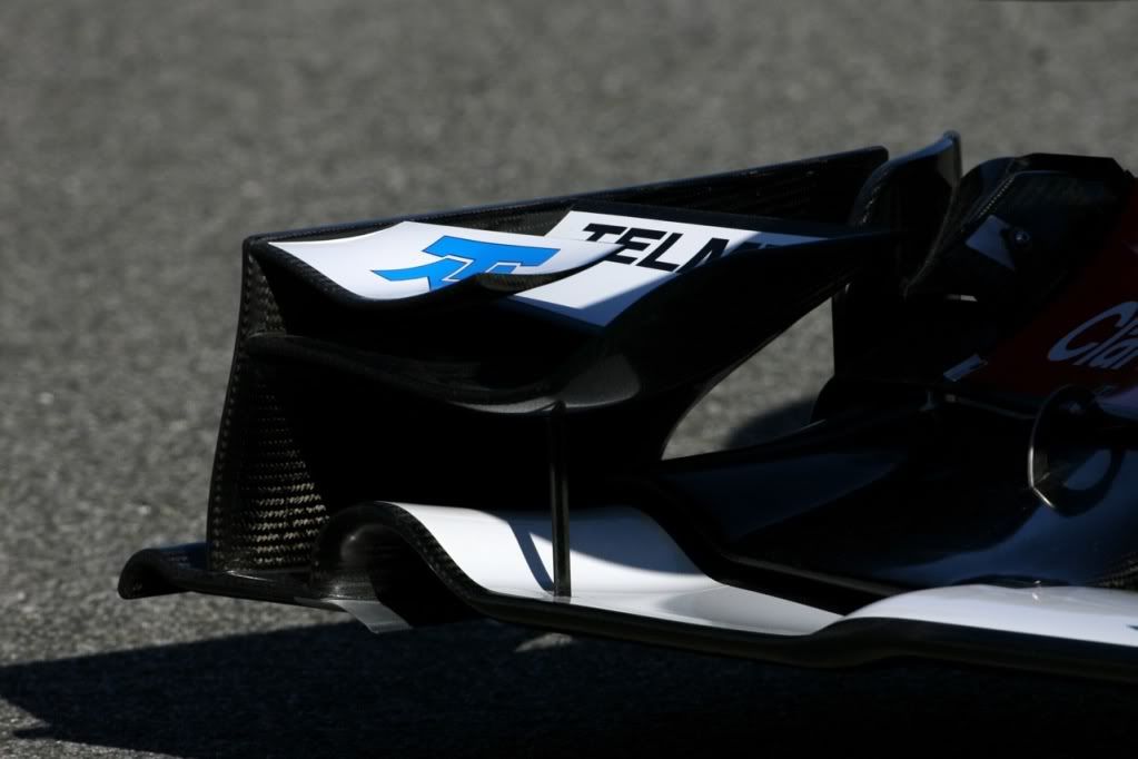 sauber-c31-09.jpg
