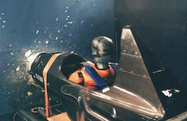 F1-crash-test.jpg