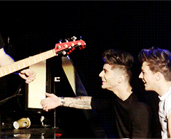 photo z1_zpsb279cd0b.gif