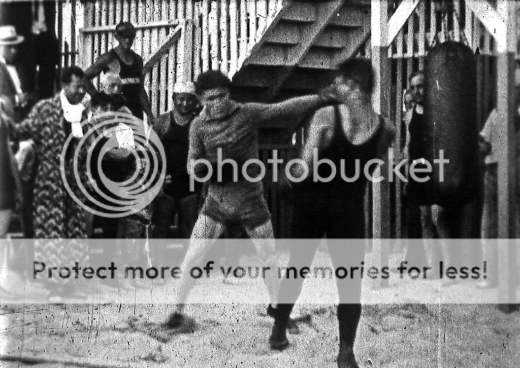 Interesting Footage - Page 3 - BoxRec